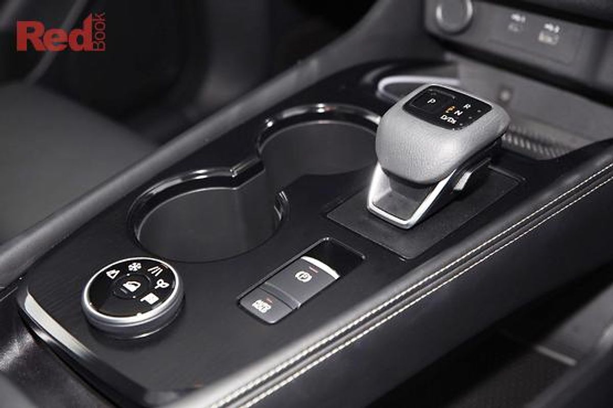 2025 Nissan X-TRAIL Ti T33