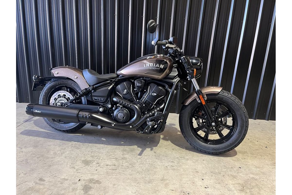 2024 Indian Scout Bobber Limited + Tech