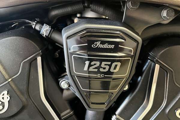2024 Indian Scout Bobber Limited + Tech