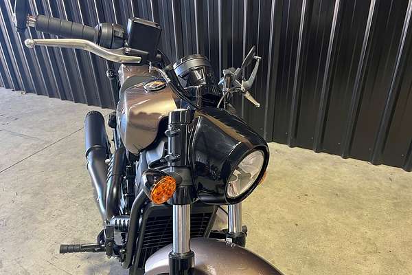 2024 Indian Scout Bobber Limited + Tech