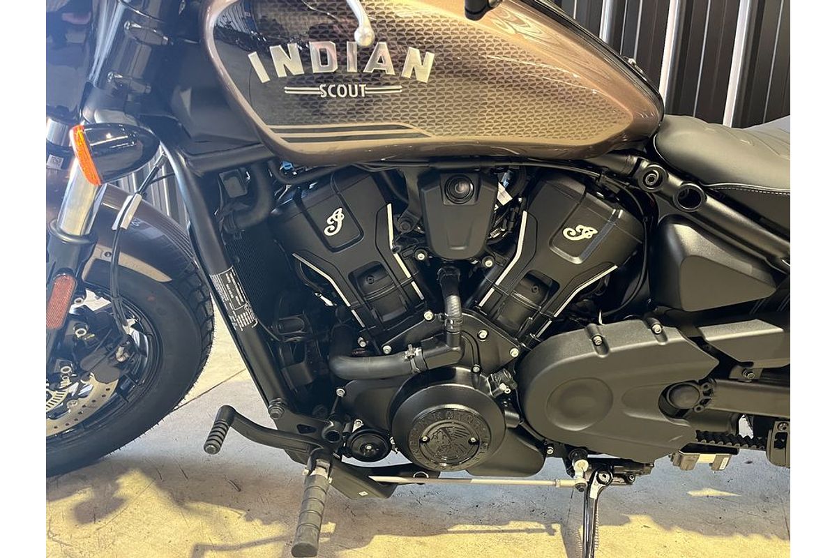 2024 Indian Scout Bobber Limited + Tech