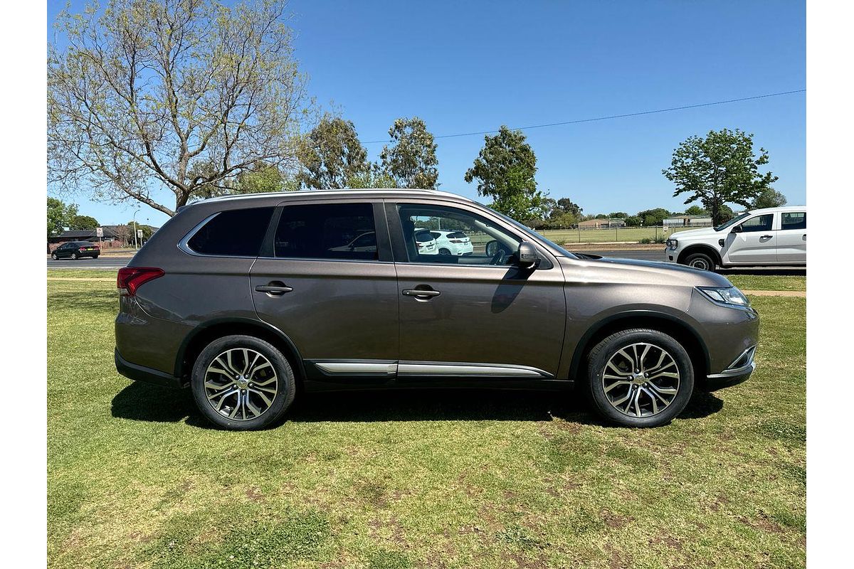 2017 Mitsubishi Outlander LS ZK