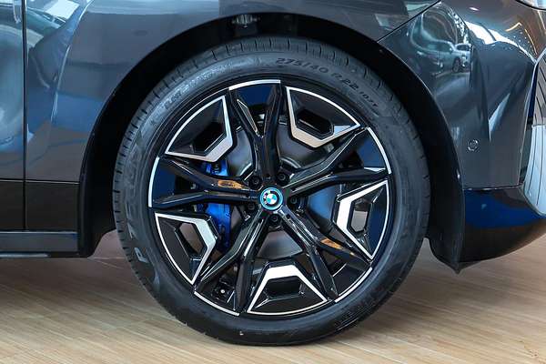 2024 BMW iX xDrive40 Sport I20
