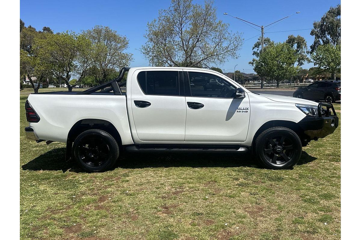 2017 Toyota Hilux SR5 GUN126R 4X4