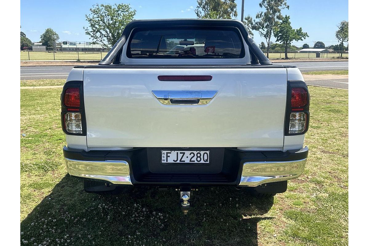 2017 Toyota Hilux SR5 GUN126R 4X4