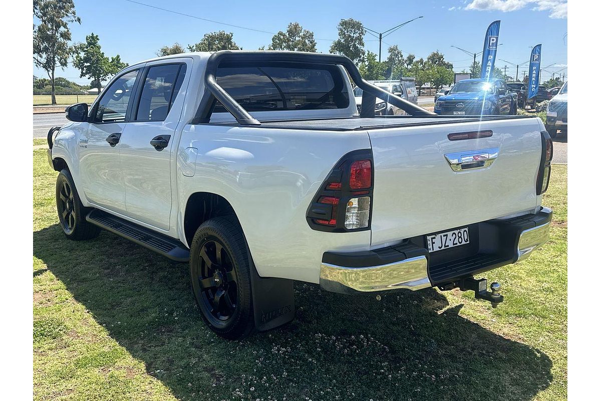 2017 Toyota Hilux SR5 GUN126R 4X4