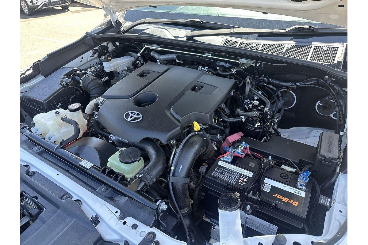 2017 Toyota Hilux SR5 GUN126R 4X4