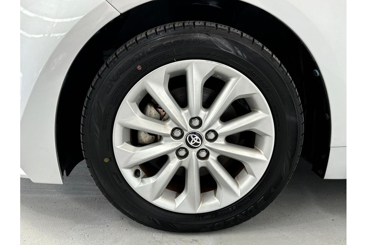 2021 Toyota Corolla Touring Hybrid Touring Hybrid S ZWE211
