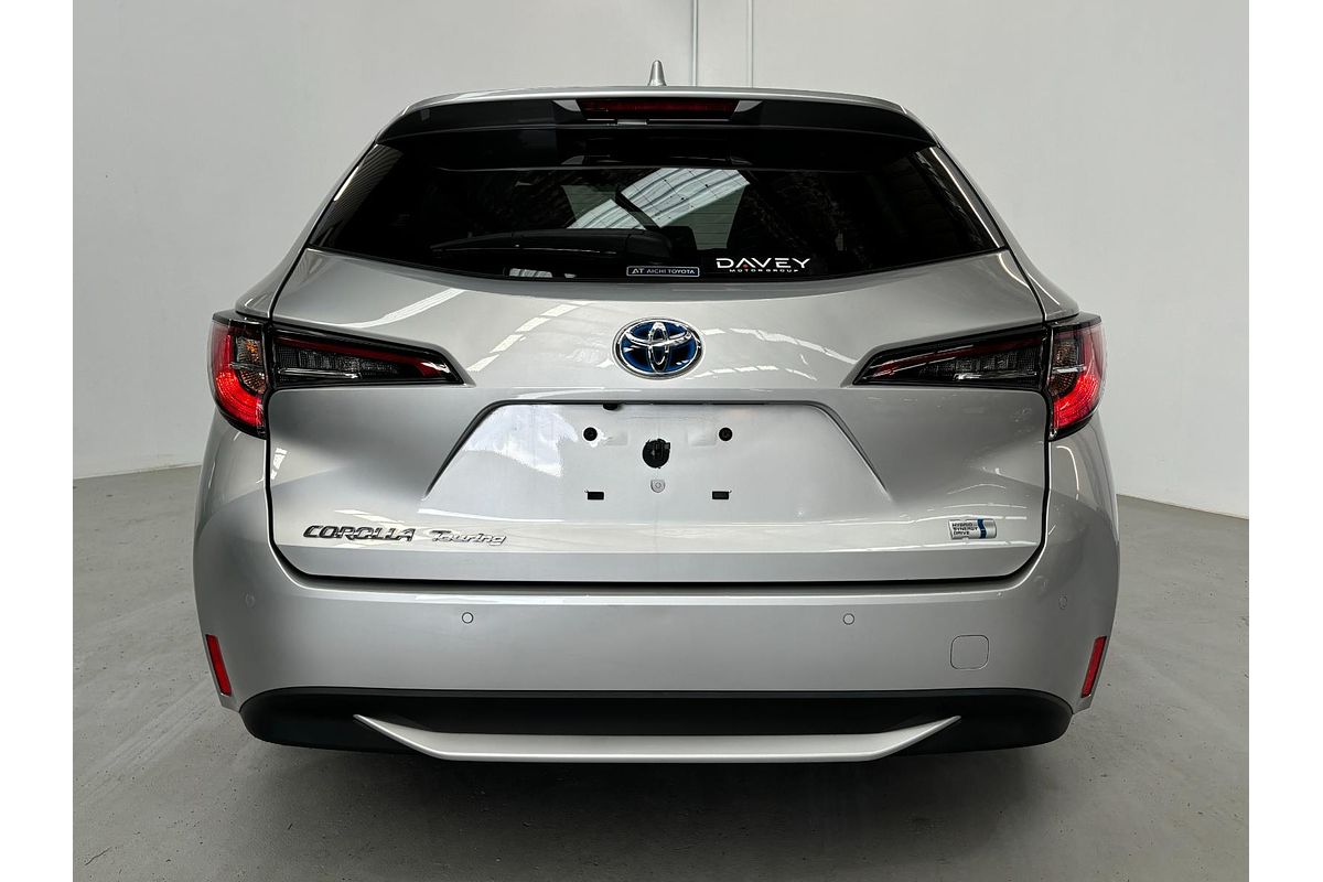 2021 Toyota Corolla Touring Hybrid Touring Hybrid S ZWE211
