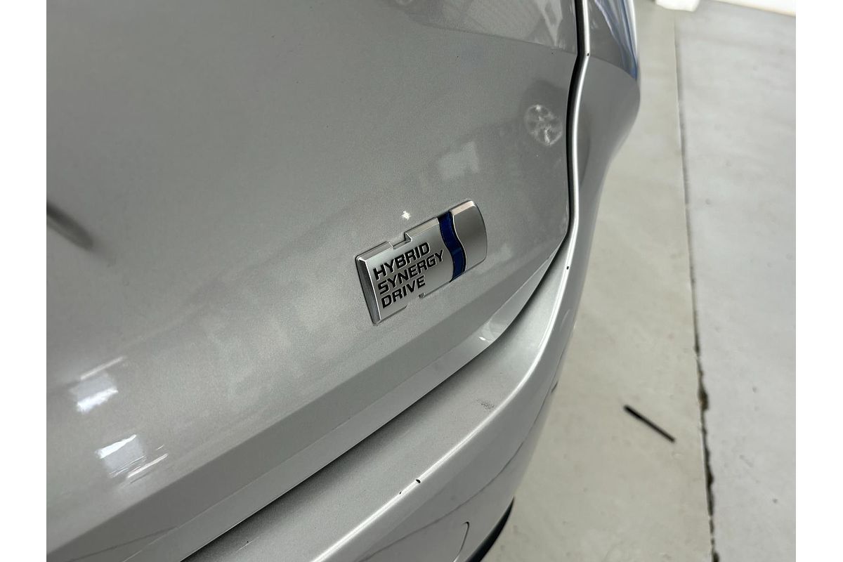 2021 Toyota Corolla Touring Hybrid Touring Hybrid S ZWE211