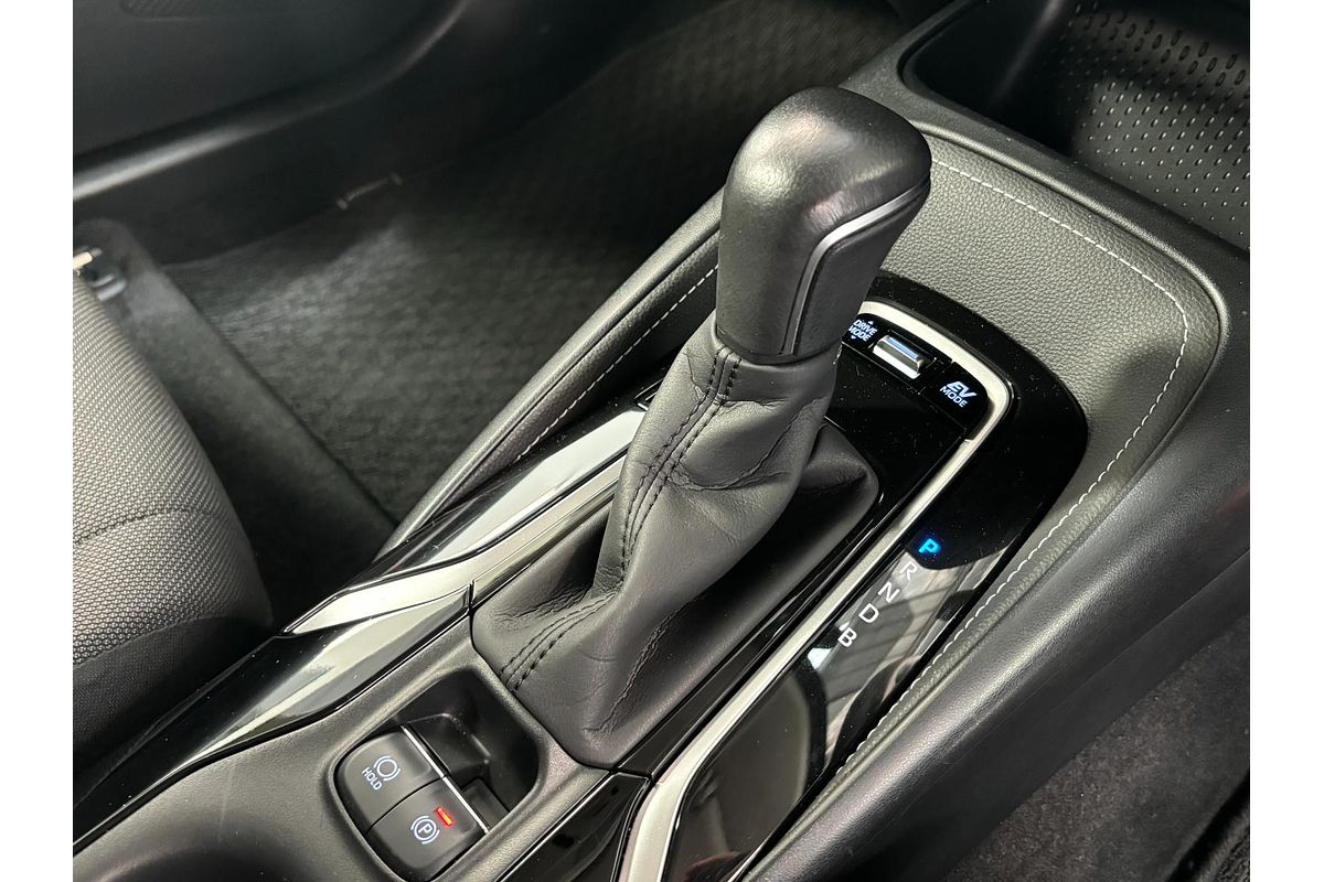 2021 Toyota Corolla Touring Hybrid Touring Hybrid S ZWE211