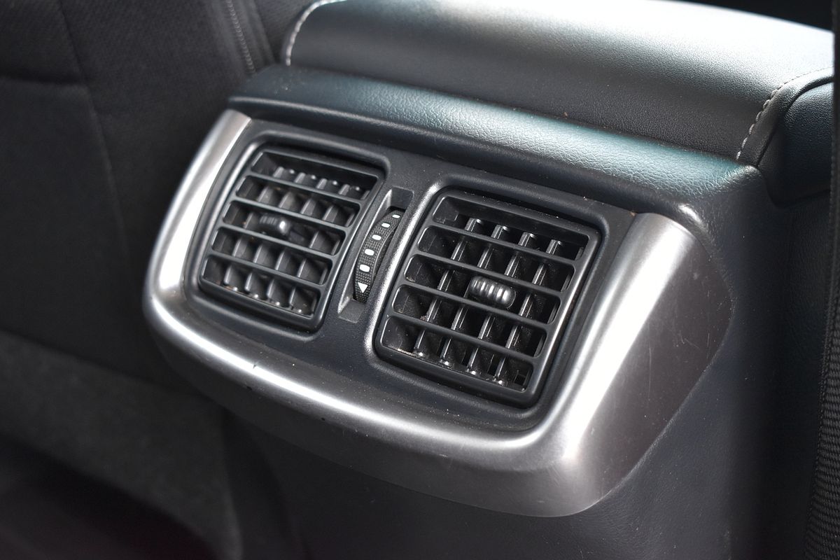 2019 Toyota Hilux SR5 GUN126R 4X4