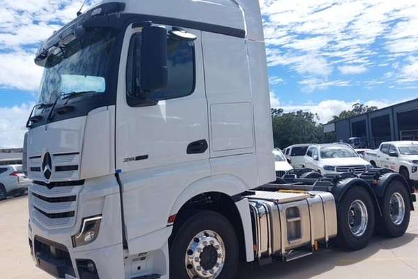 2023 Mercedes-Benz Actros 2663