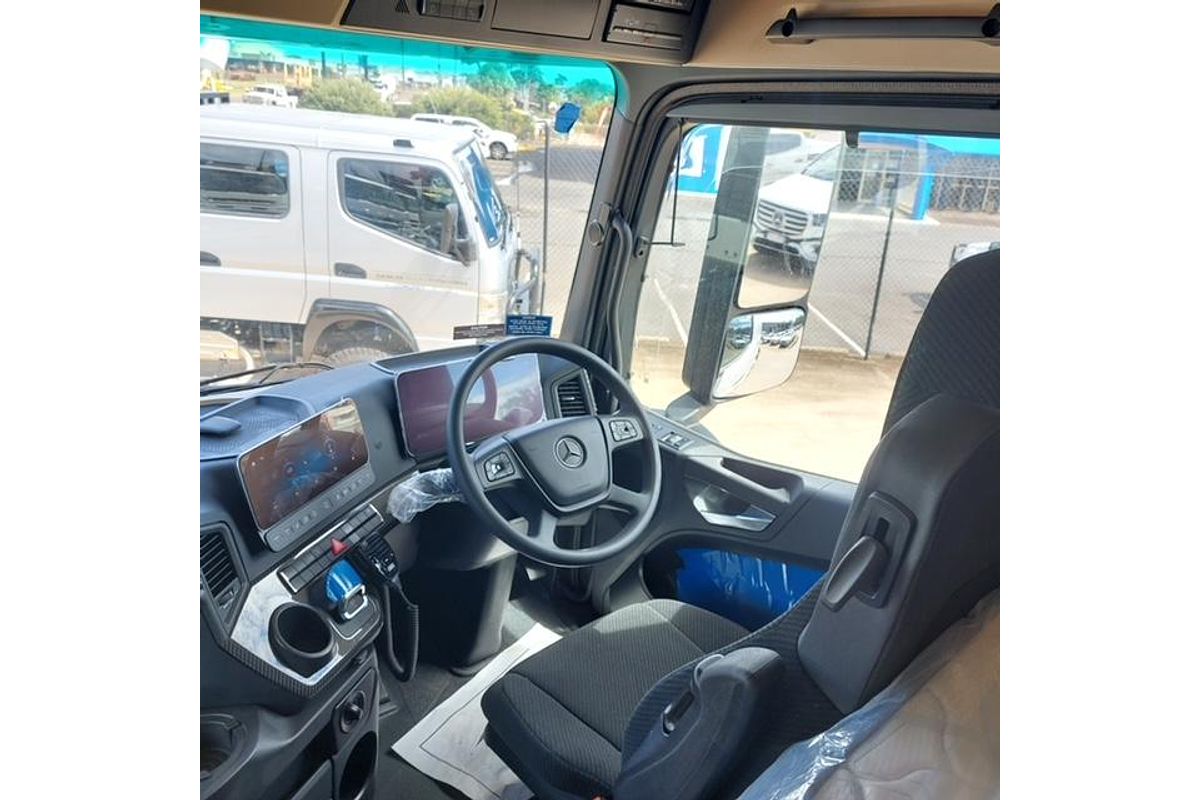 2023 Mercedes-Benz Actros 2663