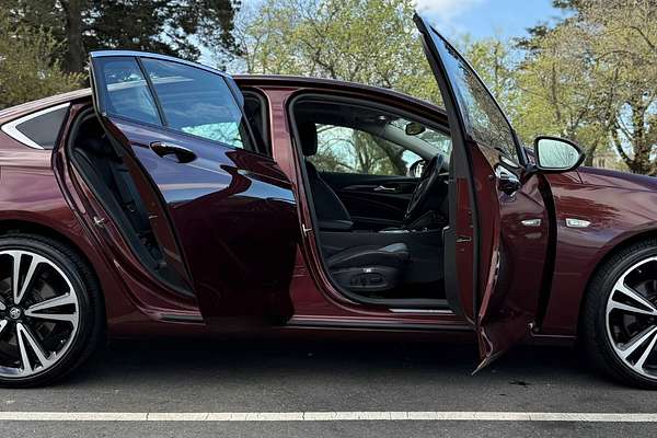 2018 Holden Calais V ZB