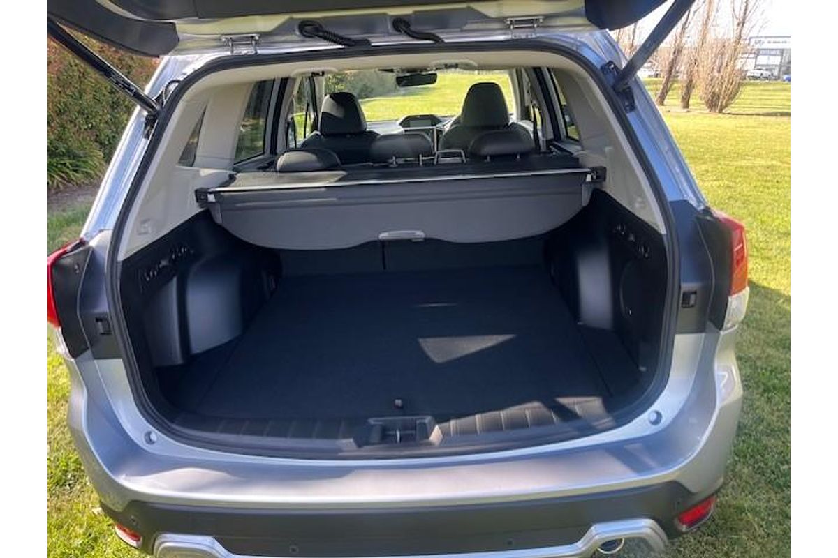 2024 Subaru Forester 2.5i-S S5