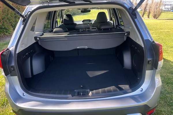 2024 Subaru Forester 2.5i-S S5