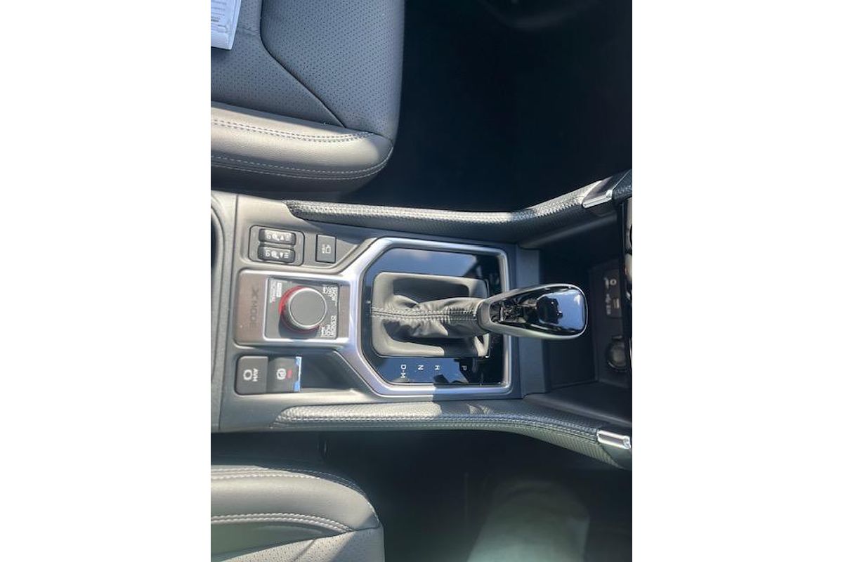 2024 Subaru Forester 2.5i-S S5