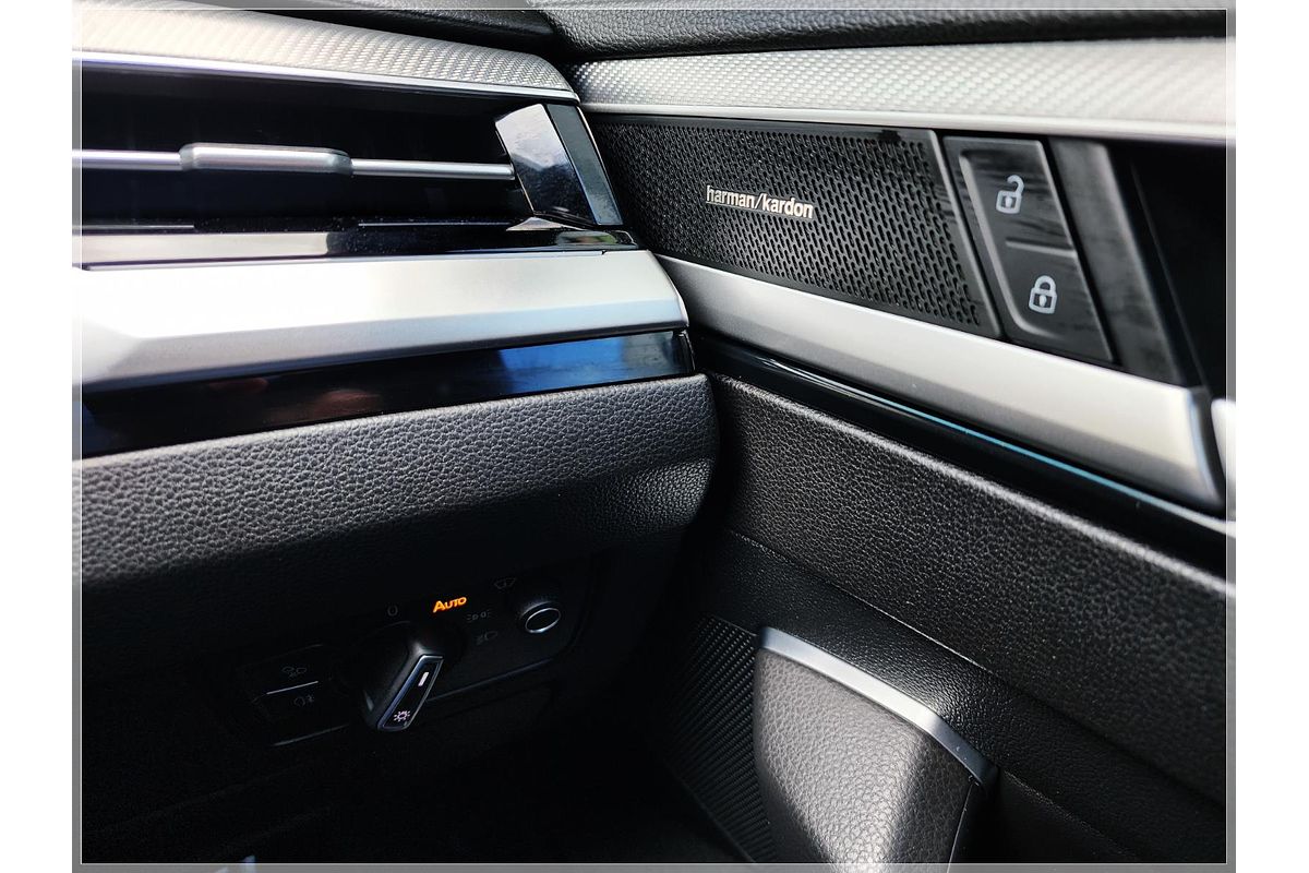 2023 Volkswagen ARTEON 206TSI R-LINE (RESTR FEATURES) 3H MY23