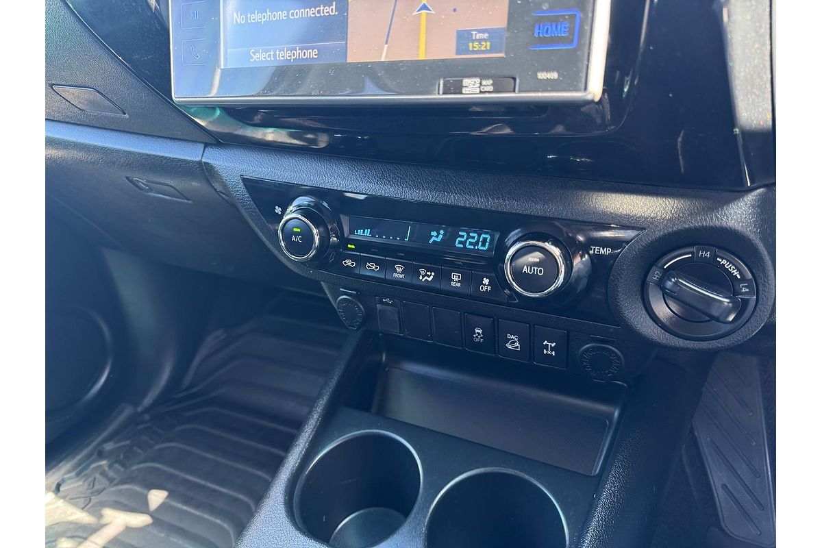 2016 Toyota Hilux SR5 GUN126R 4X4