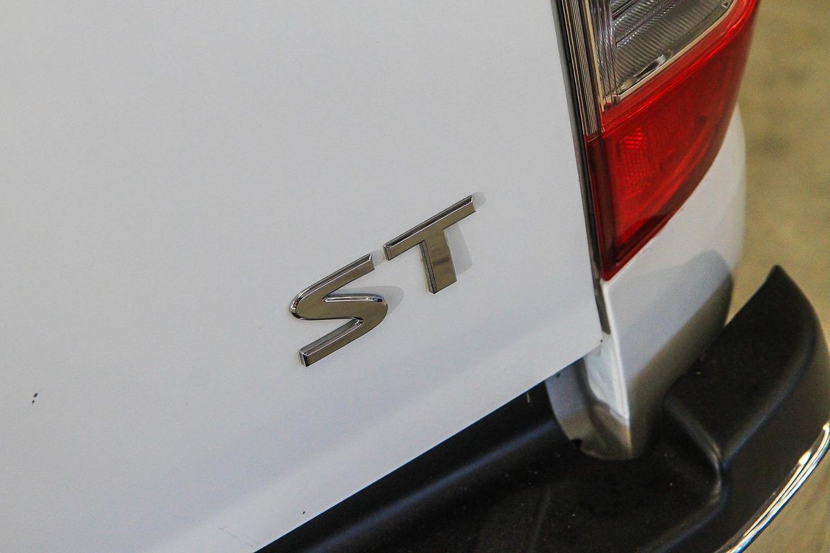 2020 Nissan Navara ST D23 Series 4 4X4