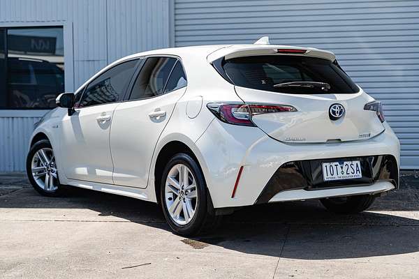 2018 Toyota Corolla Ascent Sport Hybrid ZWE211R