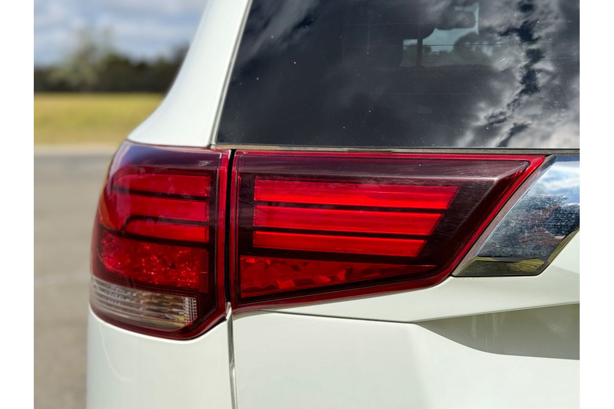 2019 Mitsubishi Outlander LS ZL