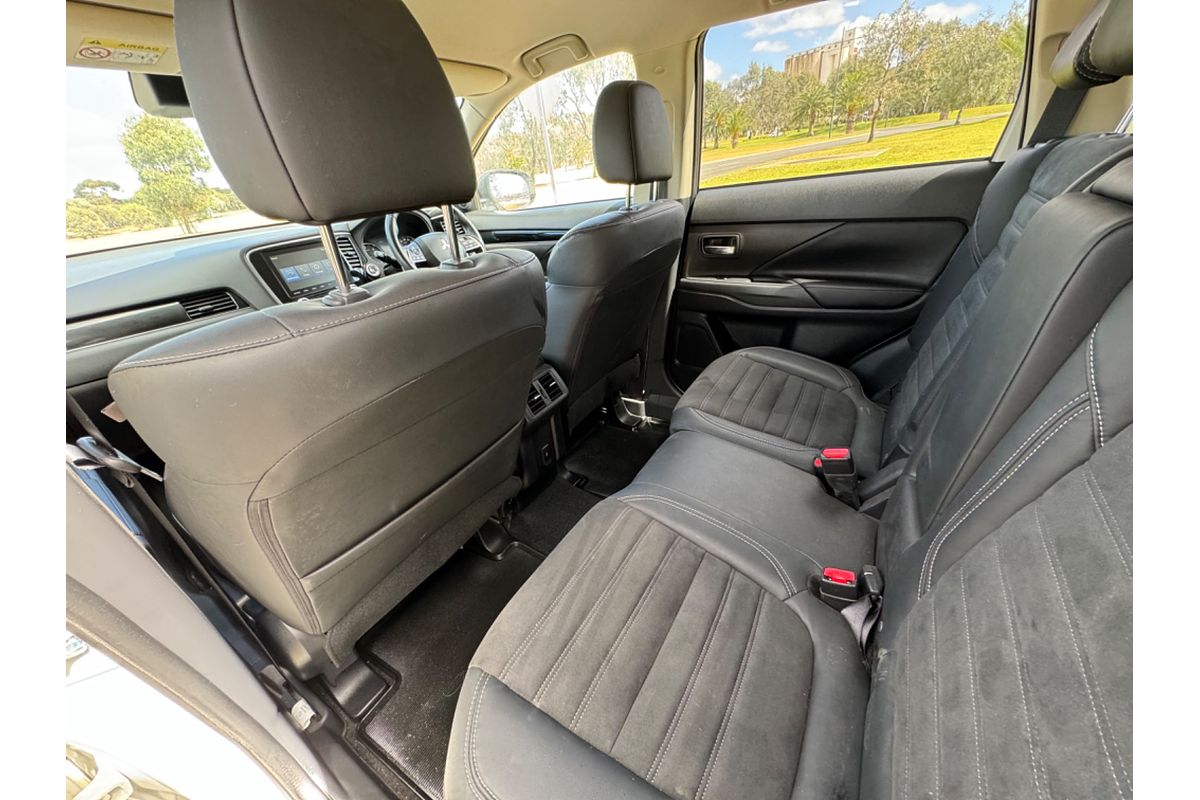 2019 Mitsubishi Outlander LS ZL