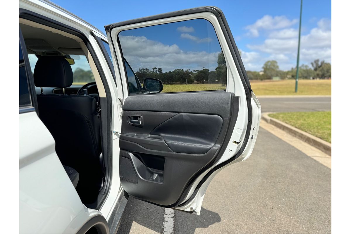 2019 Mitsubishi Outlander LS ZL