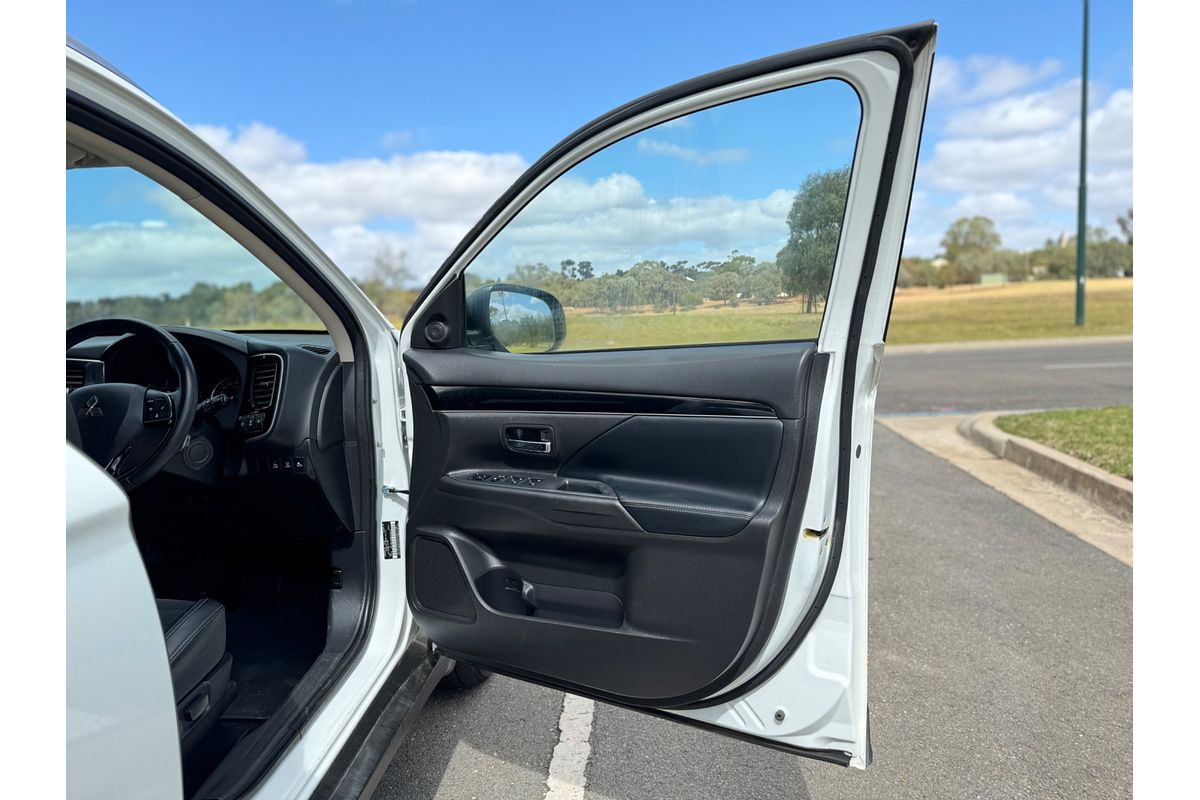 2019 Mitsubishi Outlander LS ZL