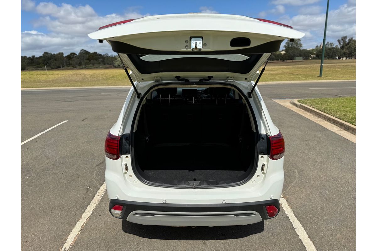 2019 Mitsubishi Outlander LS ZL