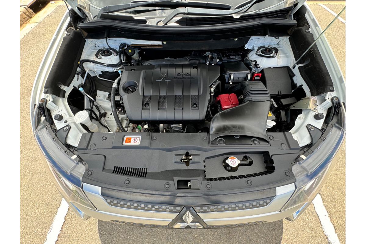 2019 Mitsubishi Outlander LS ZL