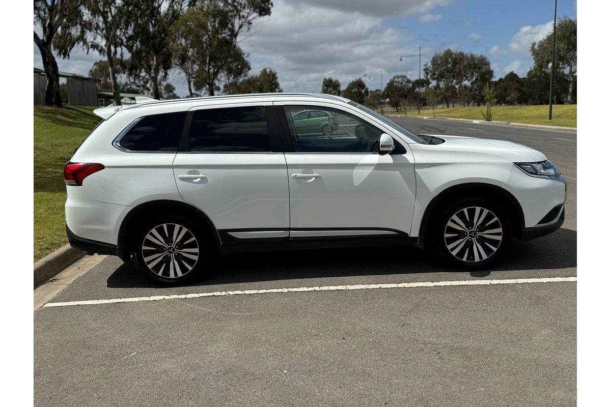 2019 Mitsubishi Outlander LS ZL