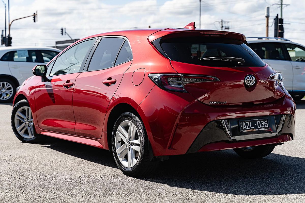 2018 Toyota Corolla Ascent Sport MZEA12R