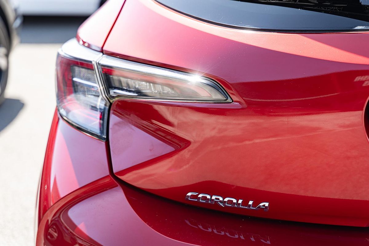 2018 Toyota Corolla Ascent Sport MZEA12R