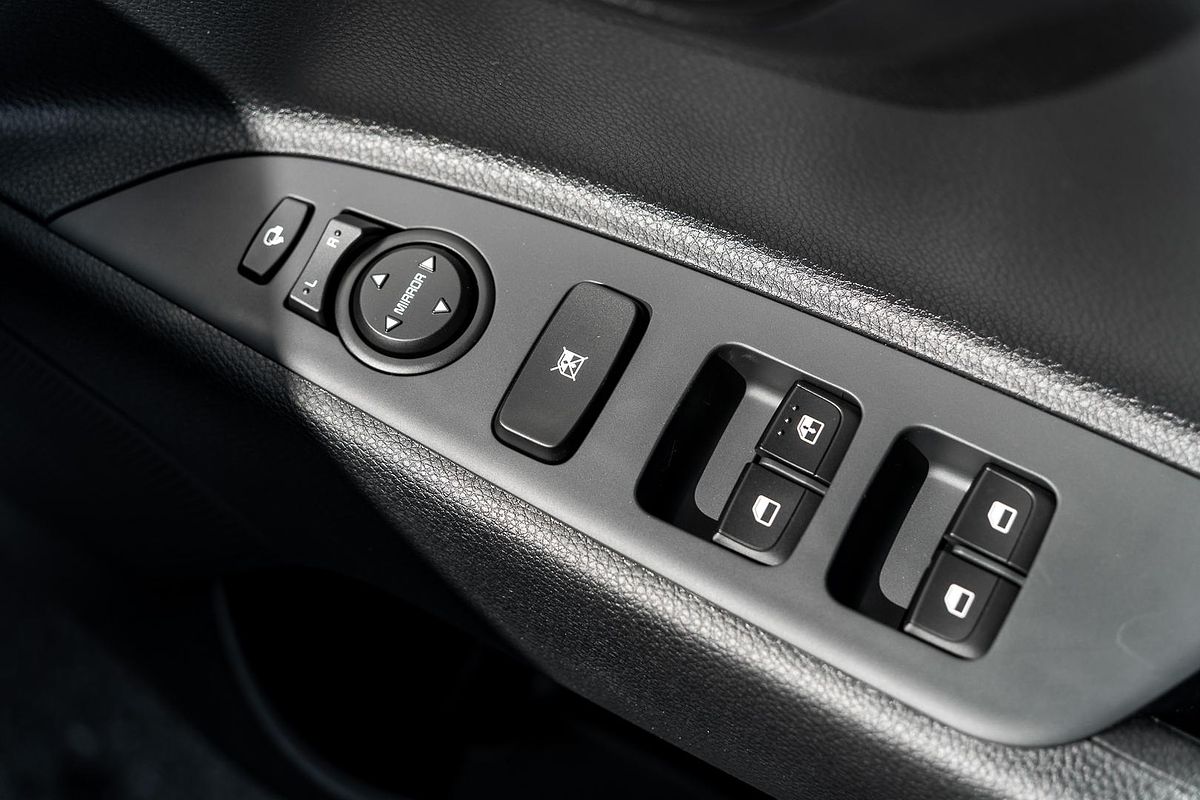 2025 Kia Stonic Sport YB
