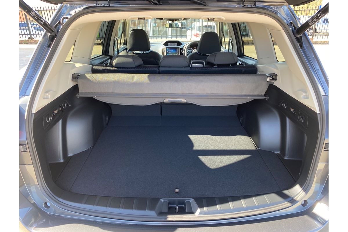 2024 Subaru Forester 2.5i Premium S5