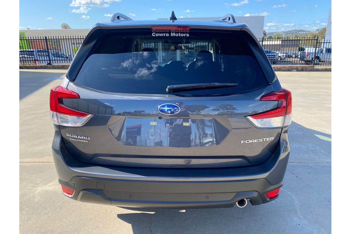 2024 Subaru Forester 2.5i Premium S5