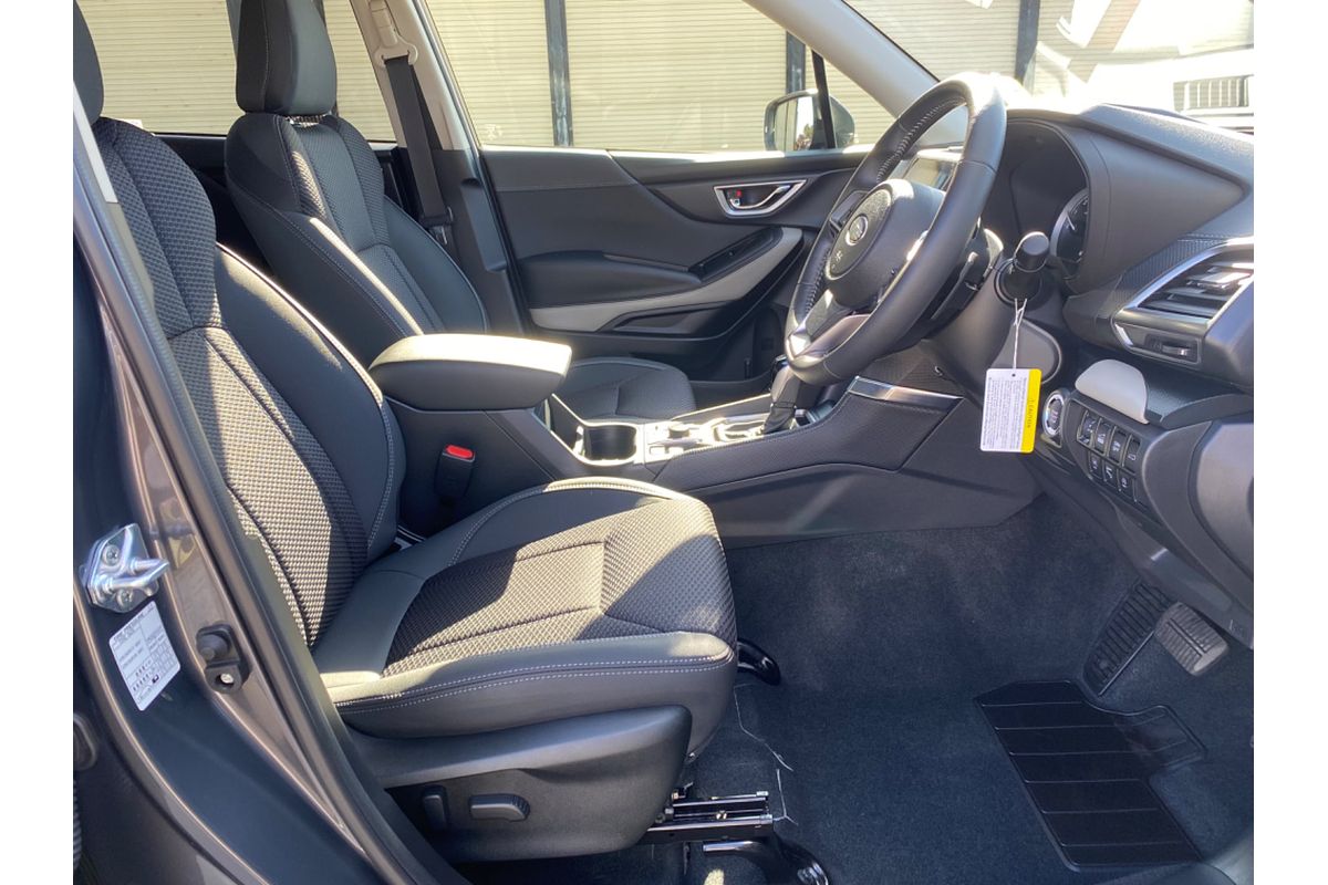 2024 Subaru Forester 2.5i Premium S5