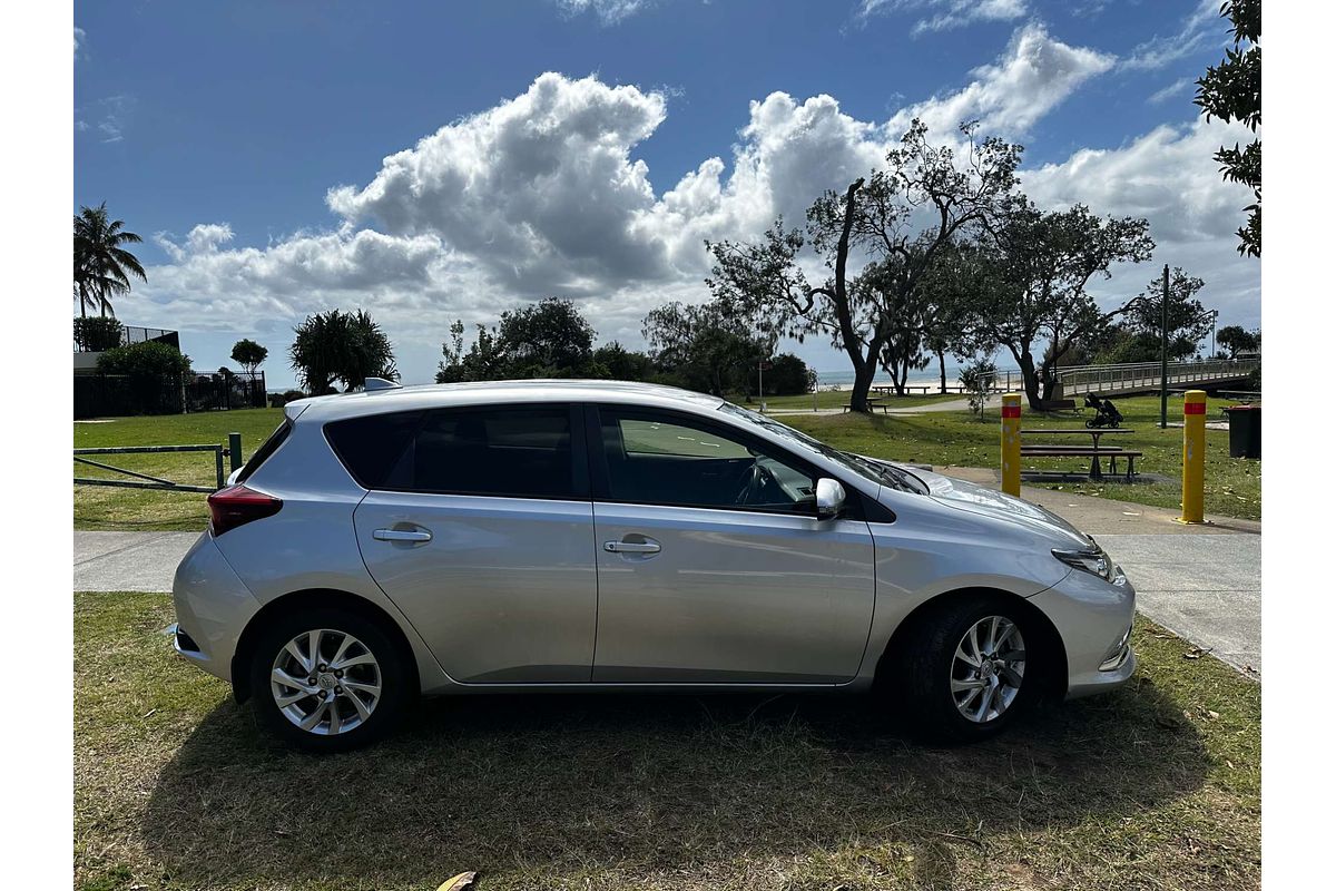 2017 Toyota Corolla Ascent Sport ZRE182R