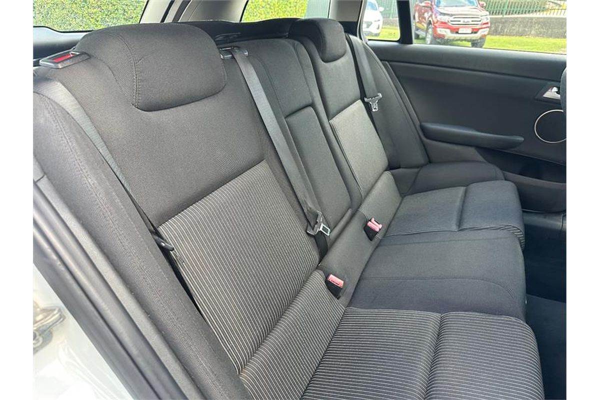 2011 Holden COMMODORE SV6 VE II