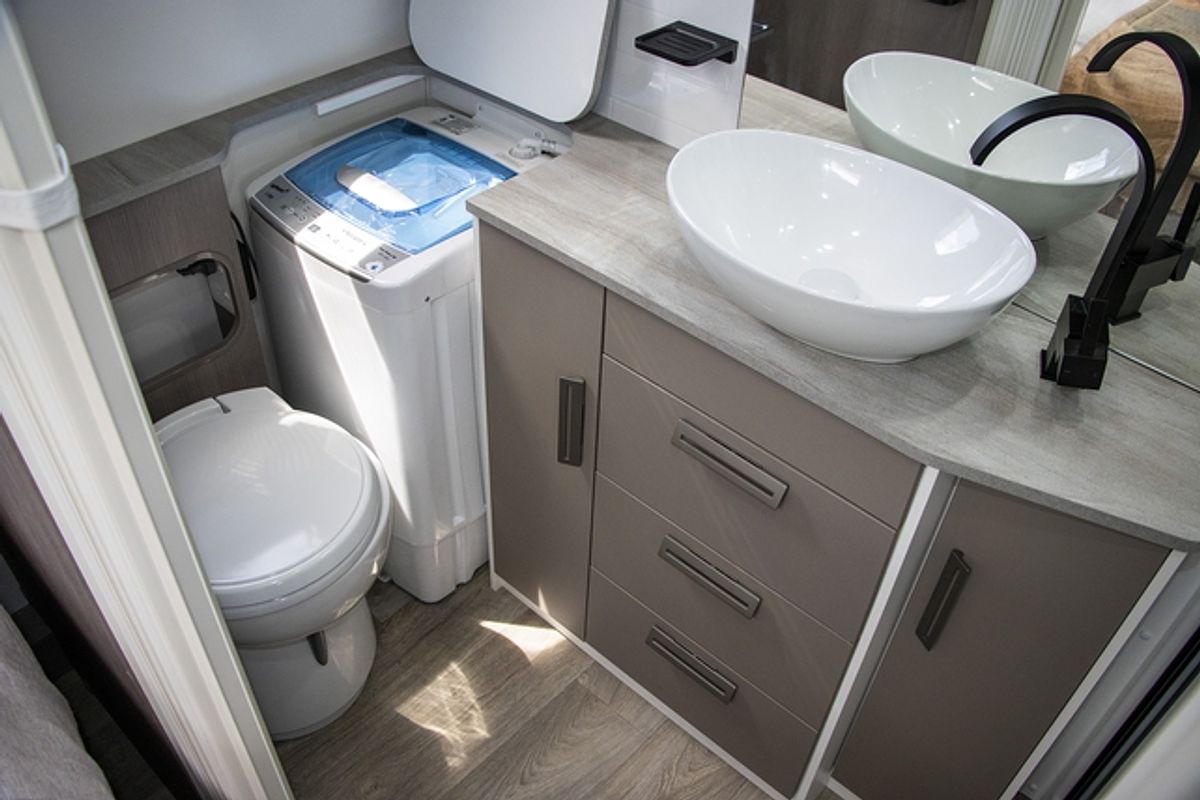 2024 Jayco OPTIMUM MOTORHOME FA.25-3.OP-MY24