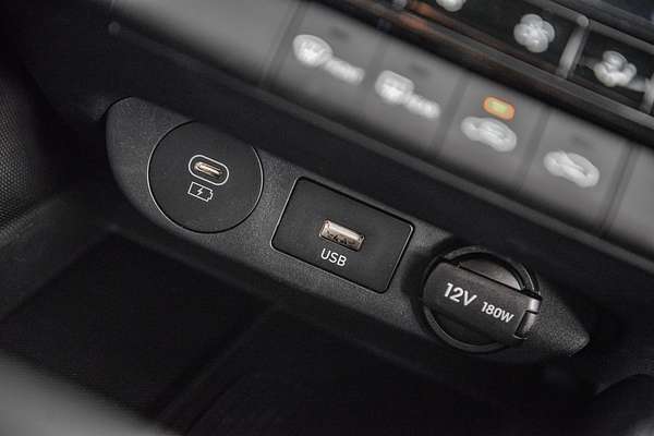 2024 Hyundai i30 Premium CN7.V2
