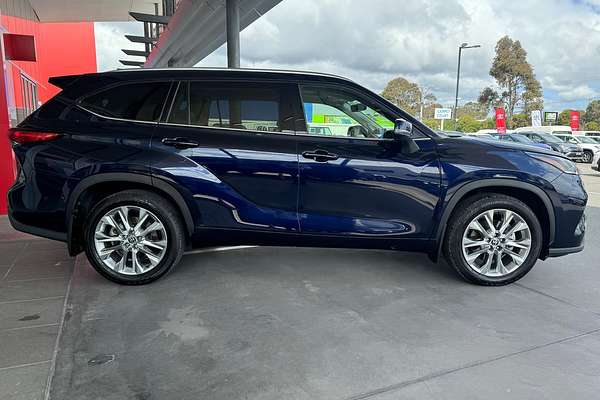 2022 Toyota Kluger Grande GSU75R