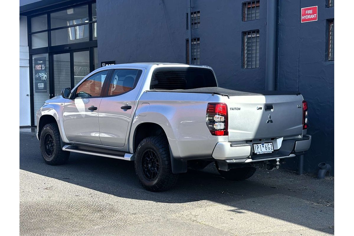 2018 Mitsubishi Triton GLX+ MR 4X4