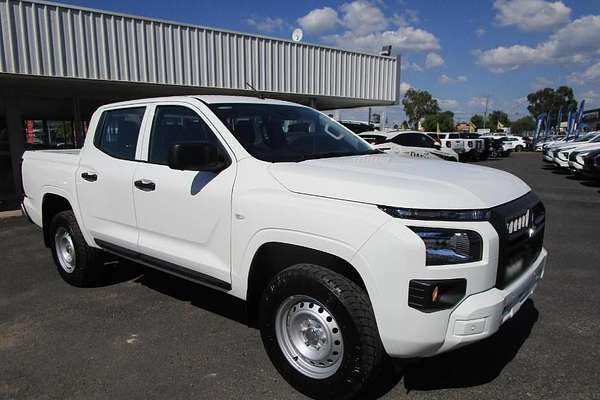 2024 Mitsubishi Triton GLX MV 4X4