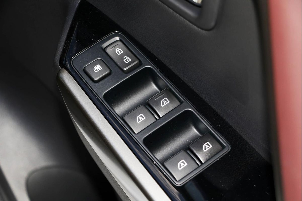 2024 Mitsubishi Pajero Sport GSR QG