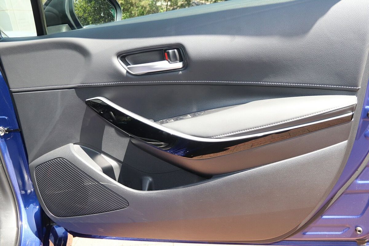 2022 Toyota Corolla ZR Hybrid ZWE219R