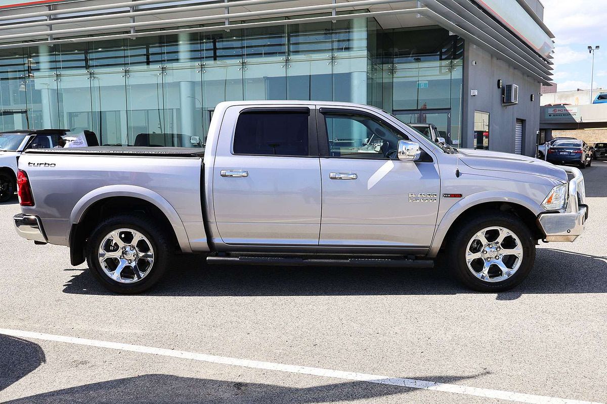 2019 RAM 1500 Laramie DS 4X4