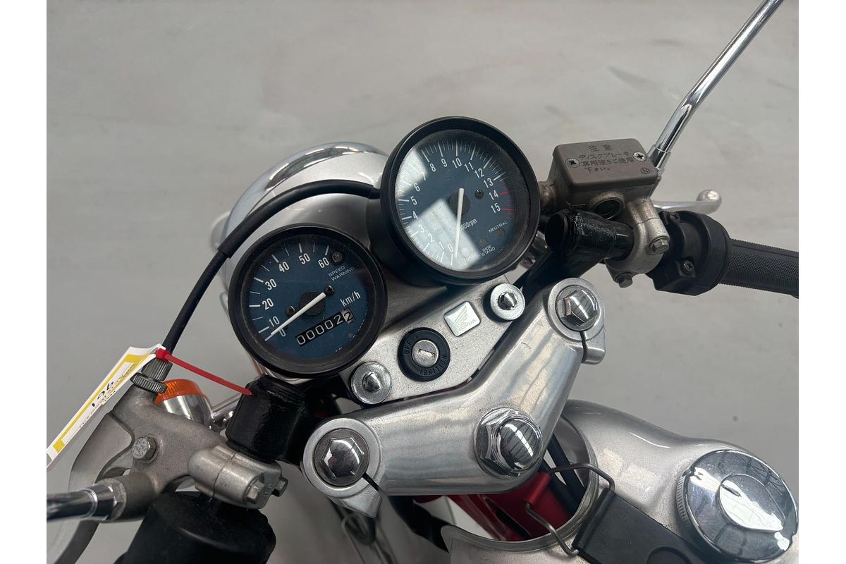 1997 Honda Dream 50 / AC15 (CB50) Dream